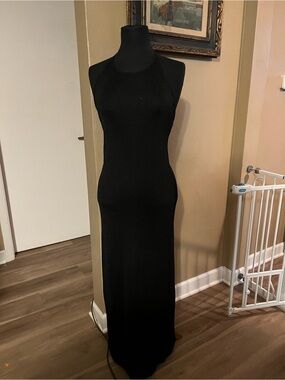 Laundry Brand Elegant Black Halter Evening Dress with jeweled accent sz small